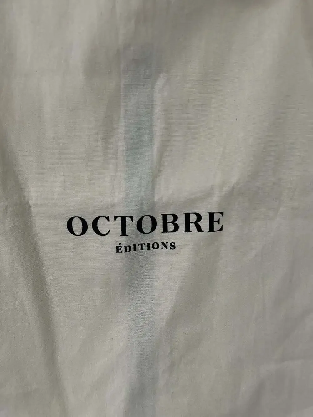 Octobre Éditions Canvas Garment Bag